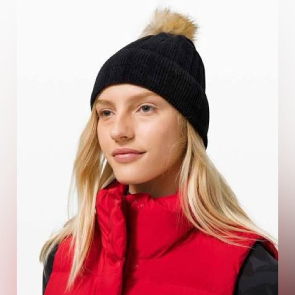 Lululemon Black Pom Perfection Beanie